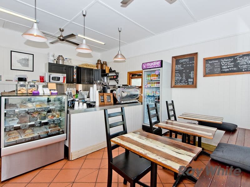 38 Chermside Street, Grange QLD 4051, Grange - Thumbnail 4