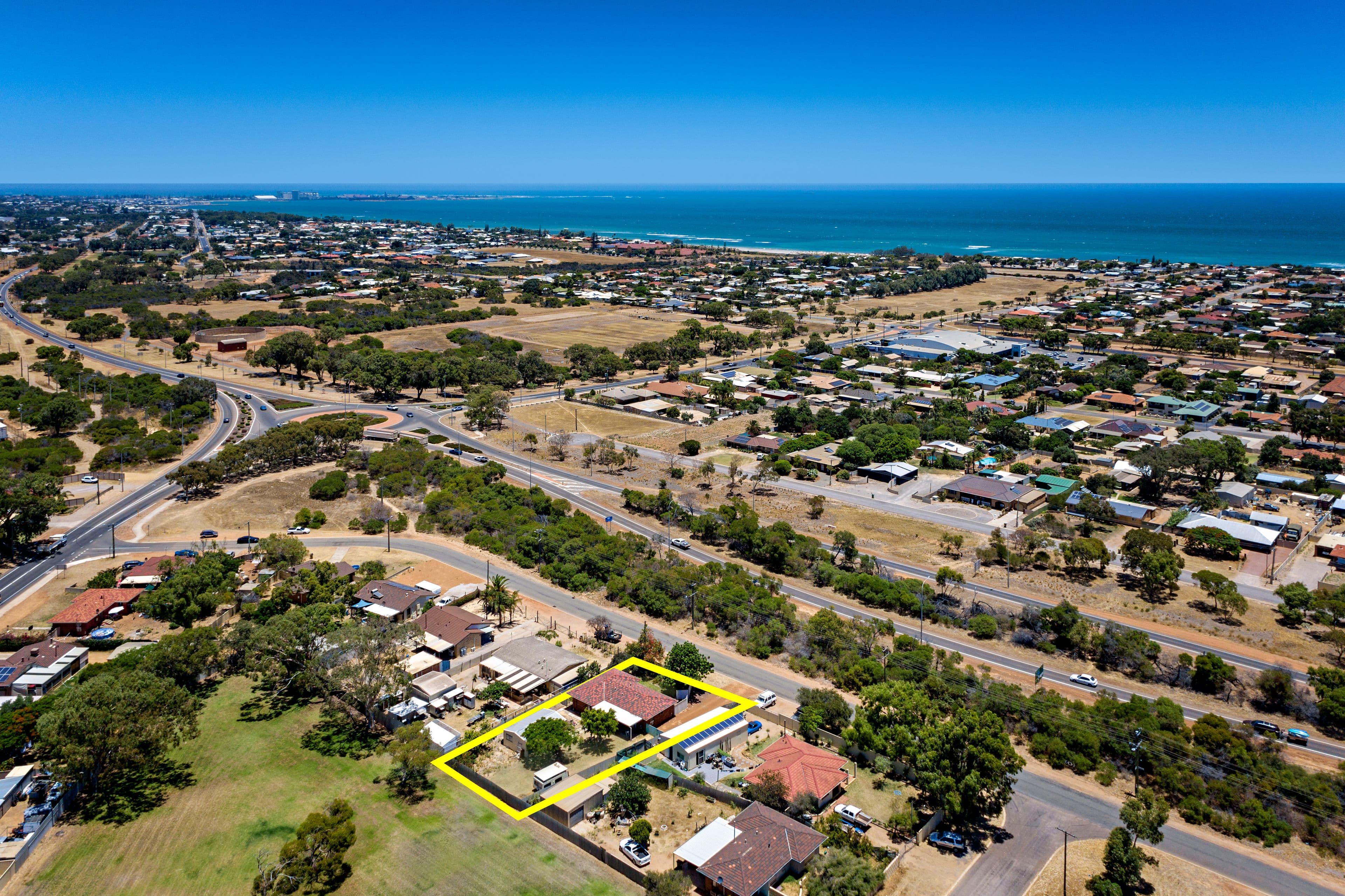 12 Beattie Road, Waggrakine WA 6530, Waggrakine - Image 1