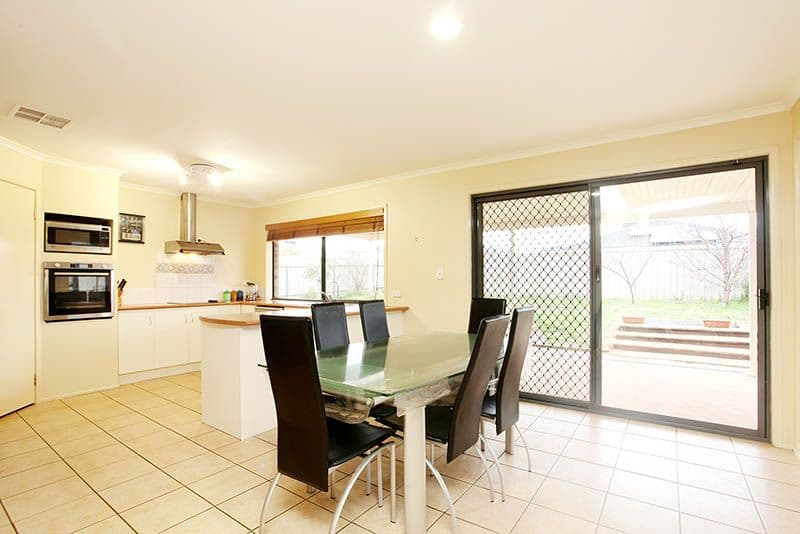 21 Yeovil Circuit, Craigmore SA 5114, Craigmore - Thumbnail 3