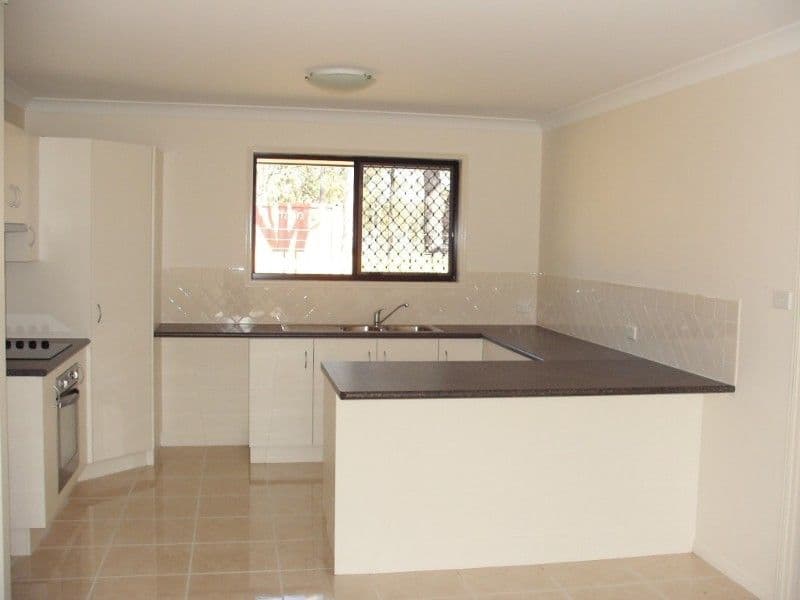 4 Tamarind Court, NORMAN GARDENS QLD 4701, Norman Gardens - Thumbnail 2