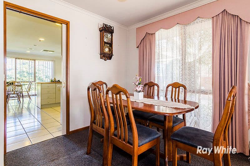 4 Andrea Crescent, Cranbourne North VIC 3977, Cranbourne North - Thumbnail 7