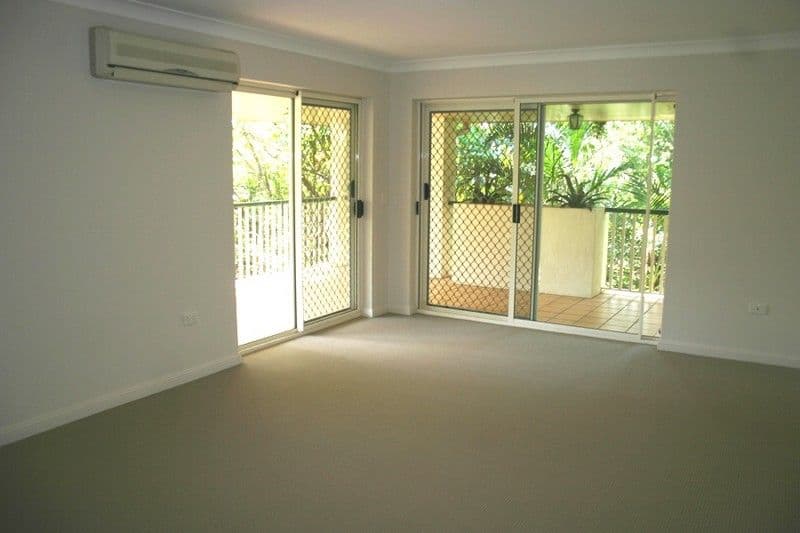 8 Clyde Road, HERSTON QLD 4006, Herston - Thumbnail 2