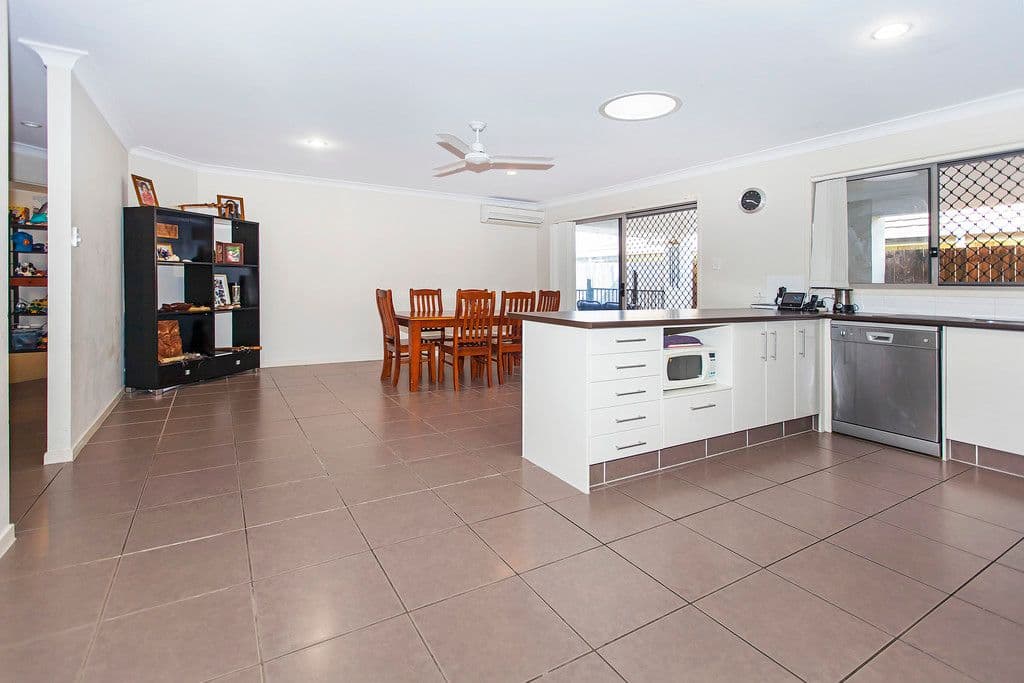 38 Emerald Crescent, Springfield QLD 4300, Springfield - Thumbnail 5