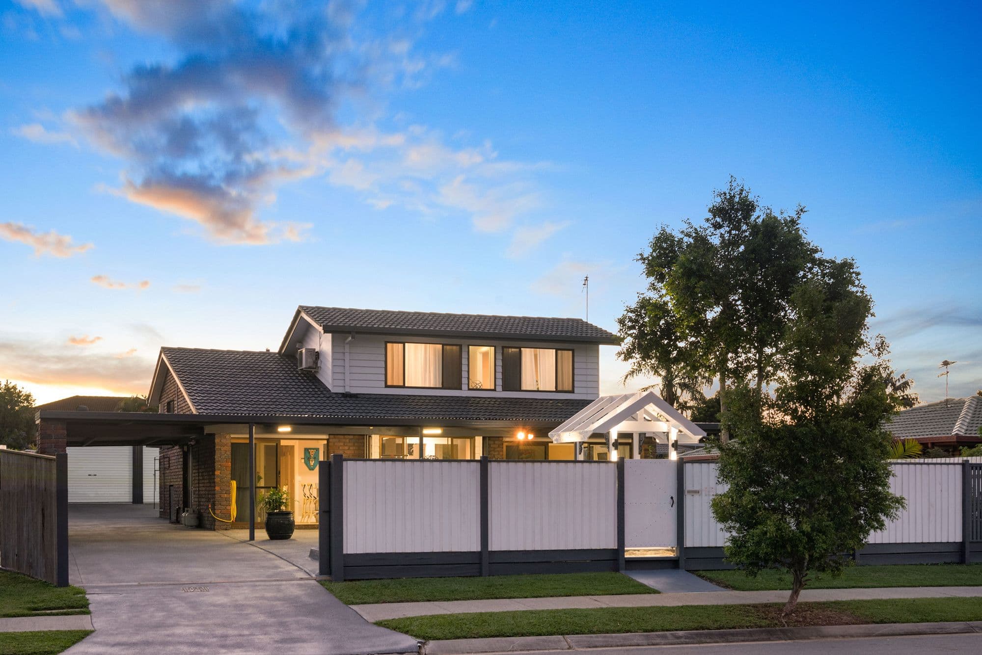 15 Donnington Street, Carindale QLD 4152, Carindale - Image 1
