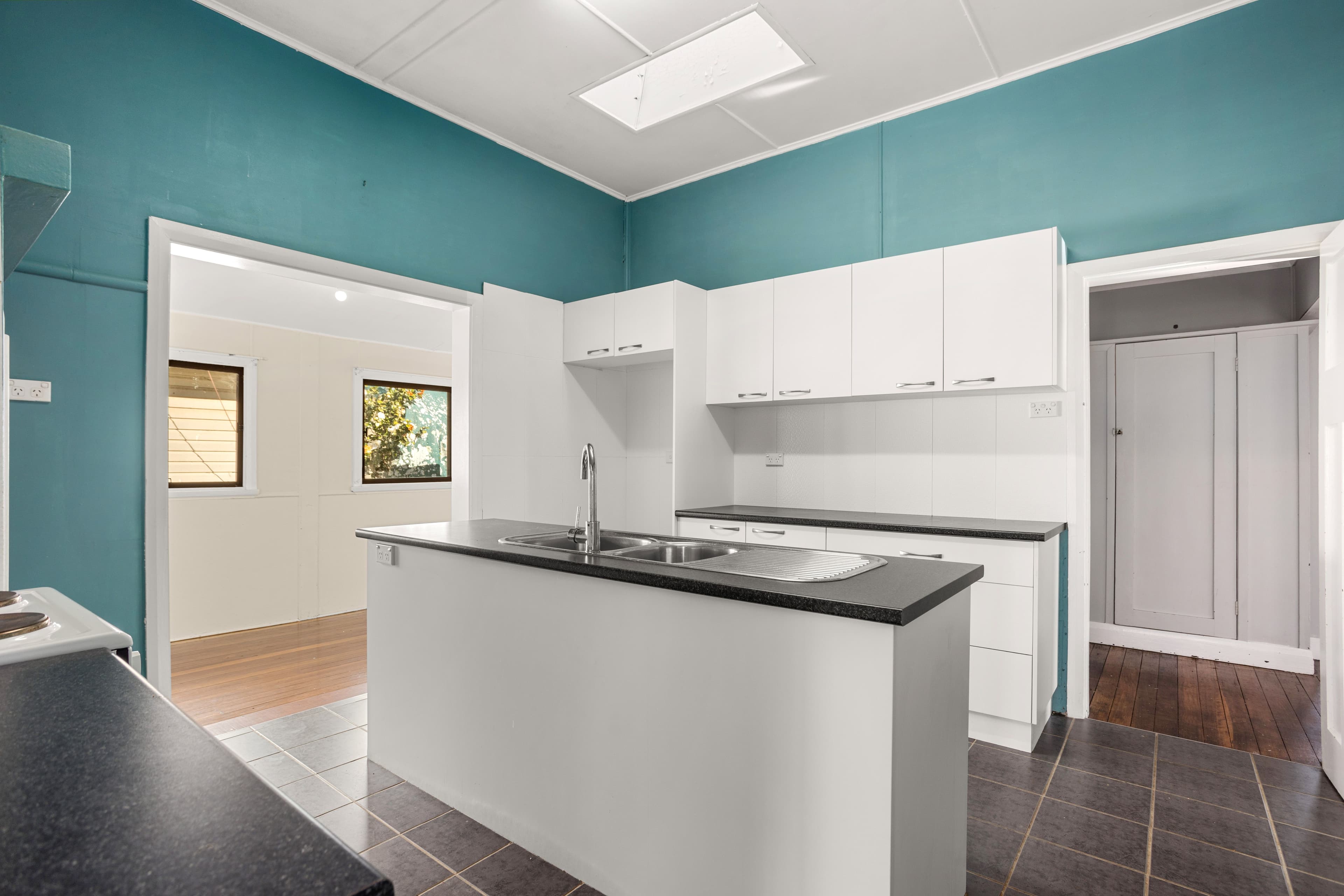 20 Beeton Parade, Taree NSW 2430, Taree - Thumbnail 5