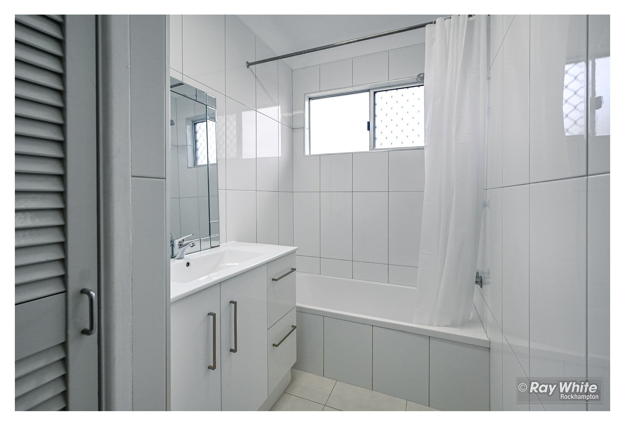 301 Shields Avenue, Frenchville QLD 4701, Frenchville - Thumbnail 4