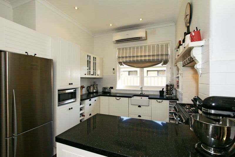 24 Osborne Street, JOONDANNA WA 6060, Joondanna - Thumbnail 7