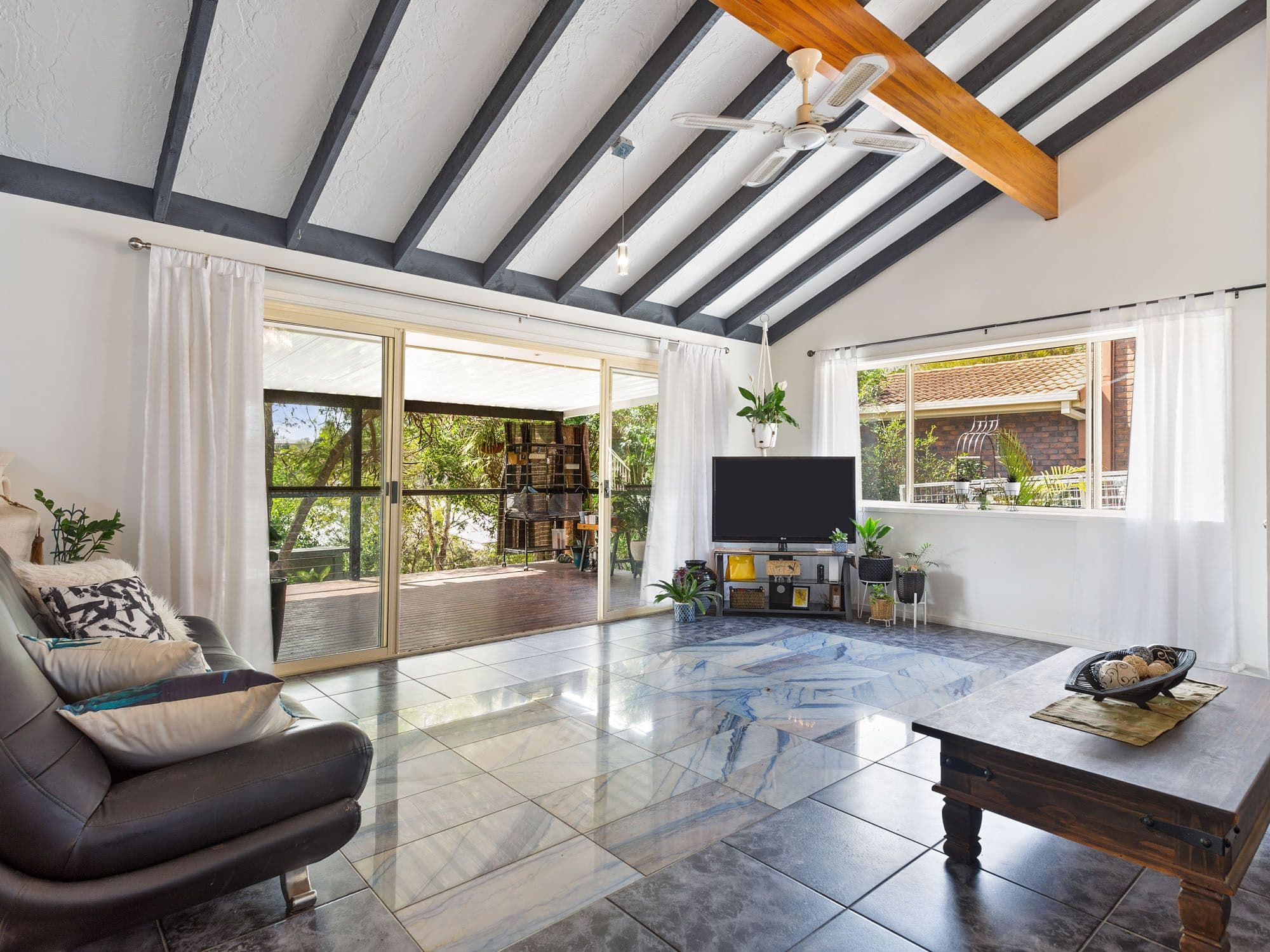 8 Presbytery Lane, Molendinar QLD 4214, Molendinar - Thumbnail 4
