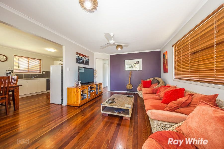 33 Pumicestone Street, Bellara QLD 4507, Bellara - Thumbnail 2