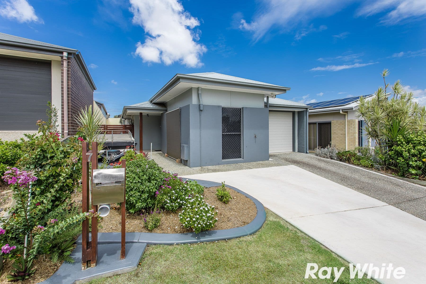 7 Jowarra Street, Kallangur QLD 4503, Kallangur - Image 1