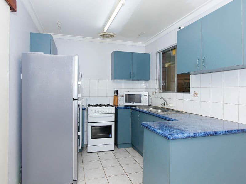 65 Carisbrooke Street, MADDINGTON WA 6109, Maddington - Image 1