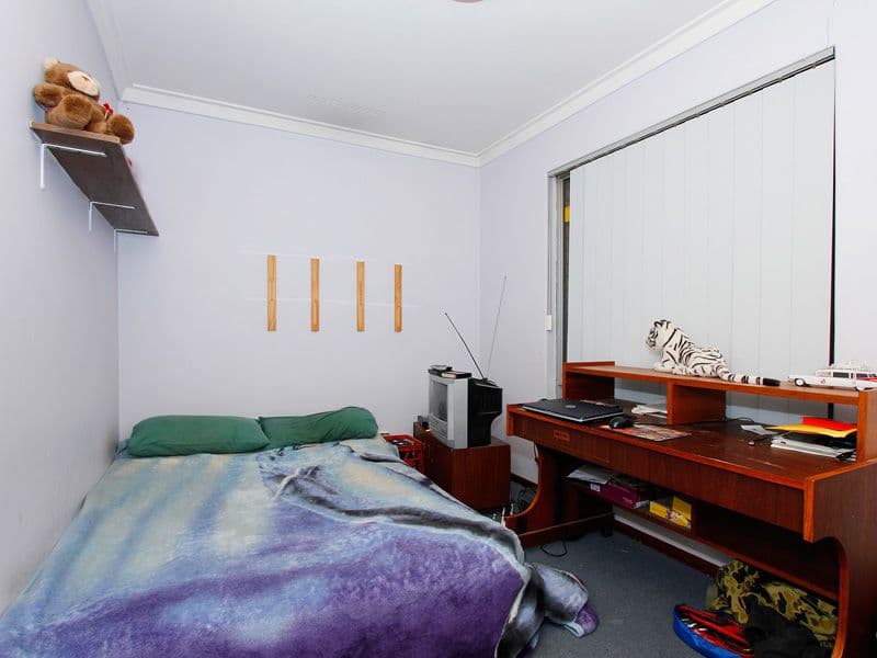 65 Carisbrooke Street, MADDINGTON WA 6109, Maddington - Thumbnail 4