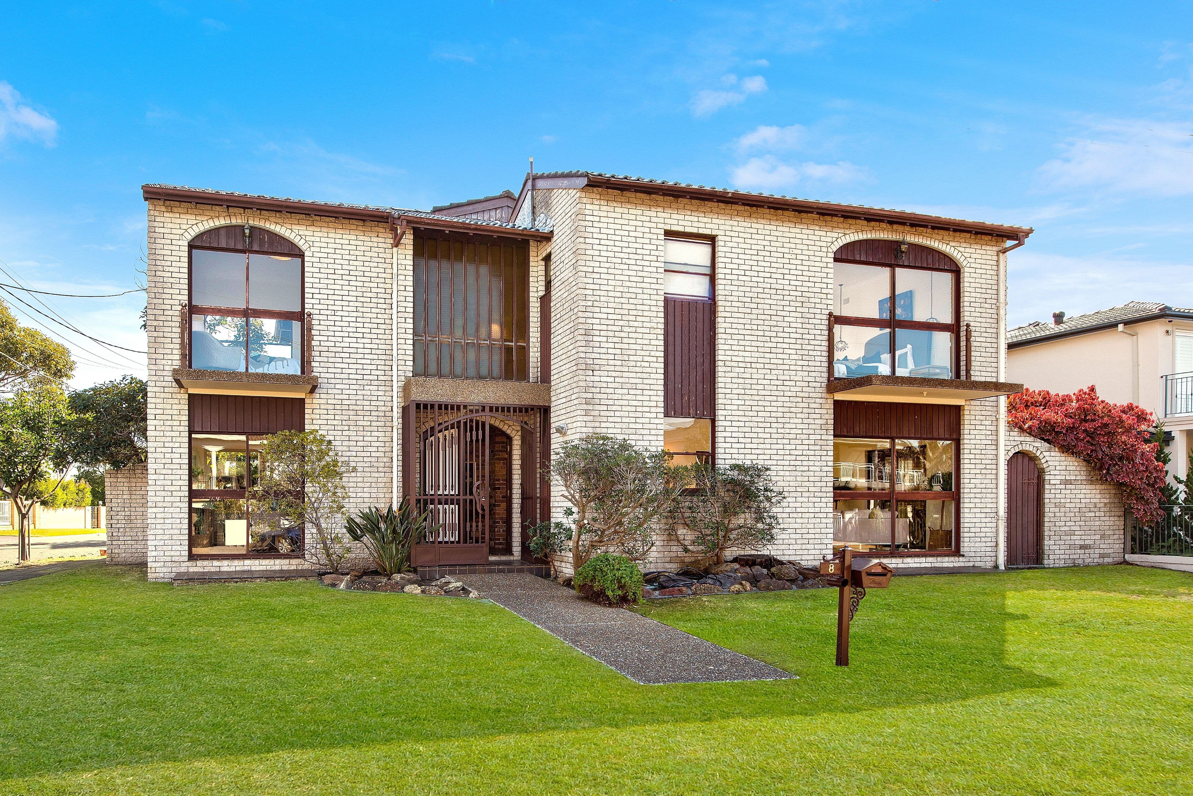 8 Fowler Crescent, South Coogee - Image 1