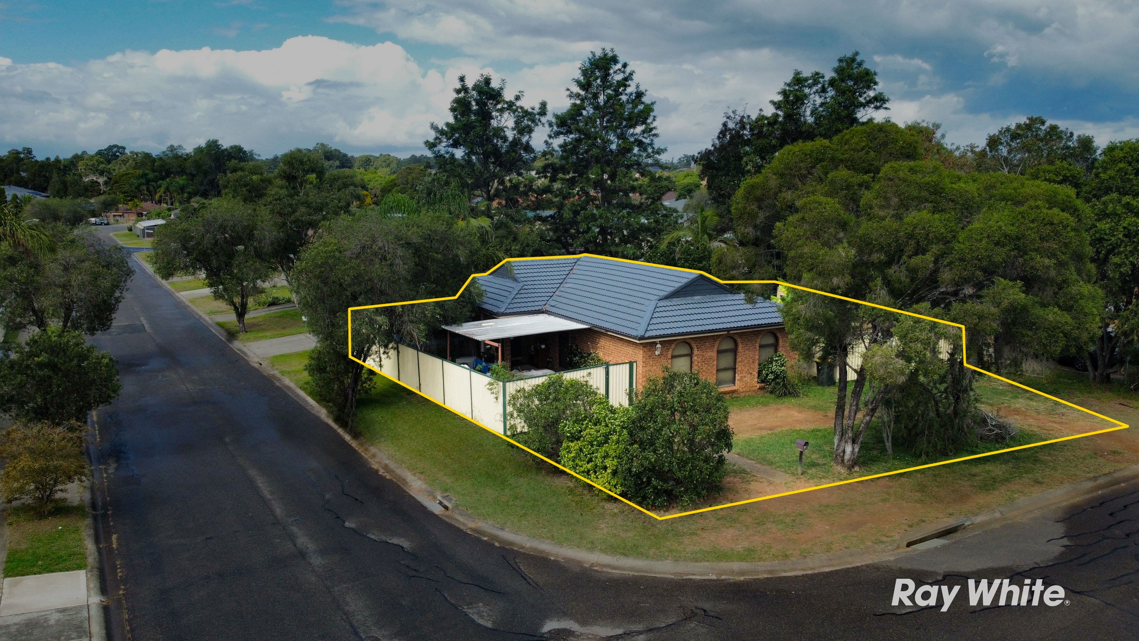 1 Lawton Place, Oakhurst NSW 2761, Oakhurst - Image 1