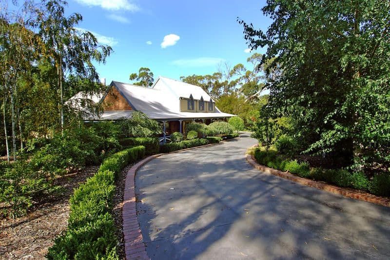 8  PARKSIDE Rise, WALLAN VIC 3756, Wallan - Thumbnail 2