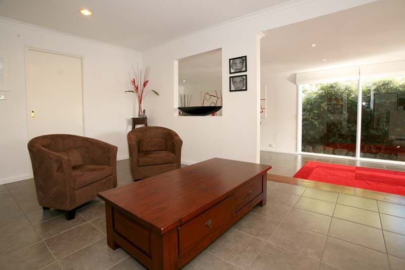 8 Chatswood Close, GLEN WAVERLEY VIC 3150, Glen Waverley - Thumbnail 5