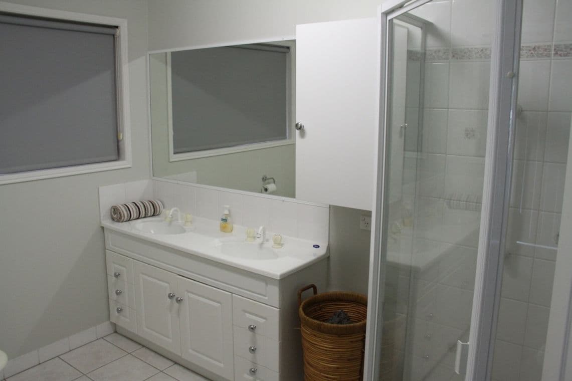 8 Currawong Court, Boyne Island QLD 4680, Boyne Island - Thumbnail 4