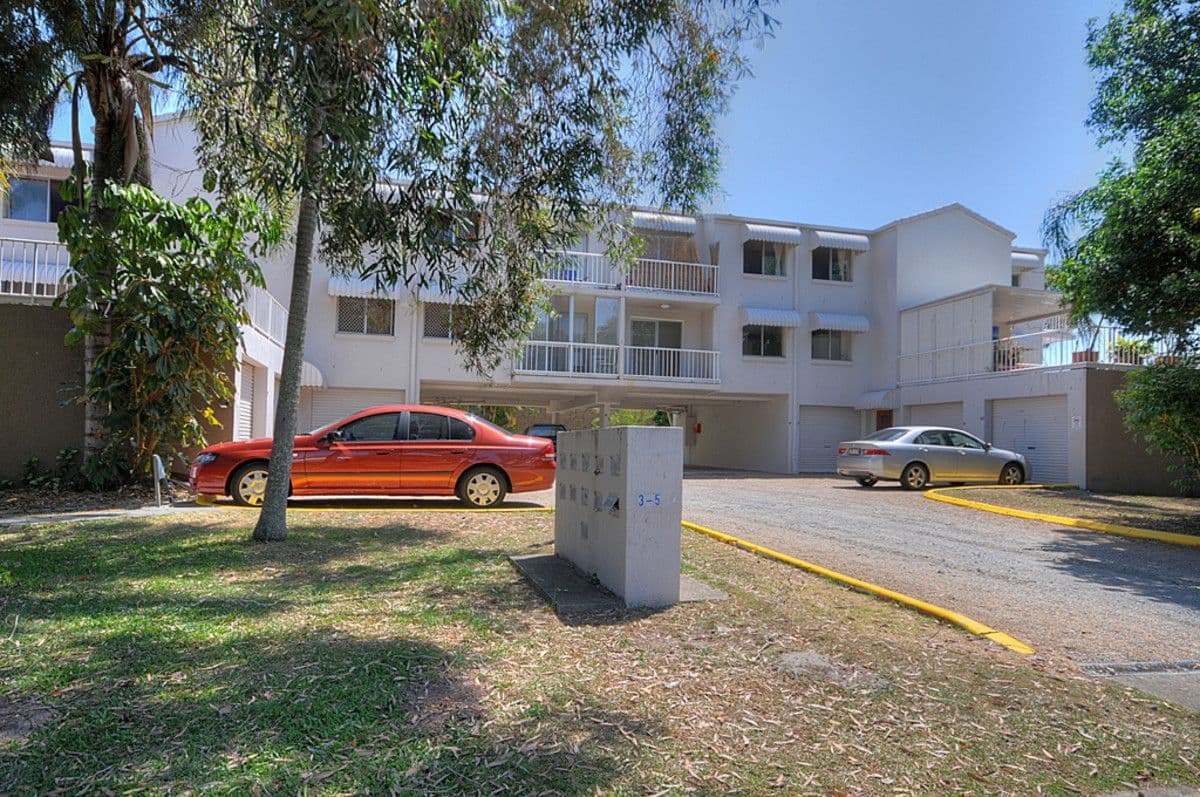 5 Brett Avenue, Labrador QLD 4215, Labrador - Thumbnail 5
