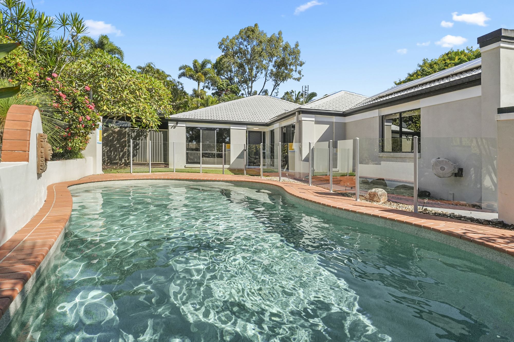 11 Hillgrove Court, Oxenford QLD 4210, Oxenford - Thumbnail 3