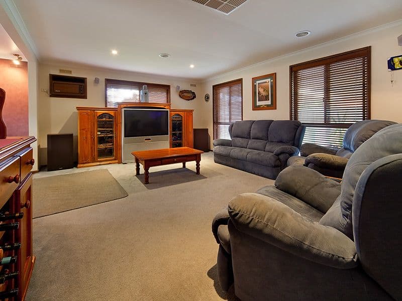16 Lacebark Court, THURGOONA NSW 2640, Thurgoona - Thumbnail 2