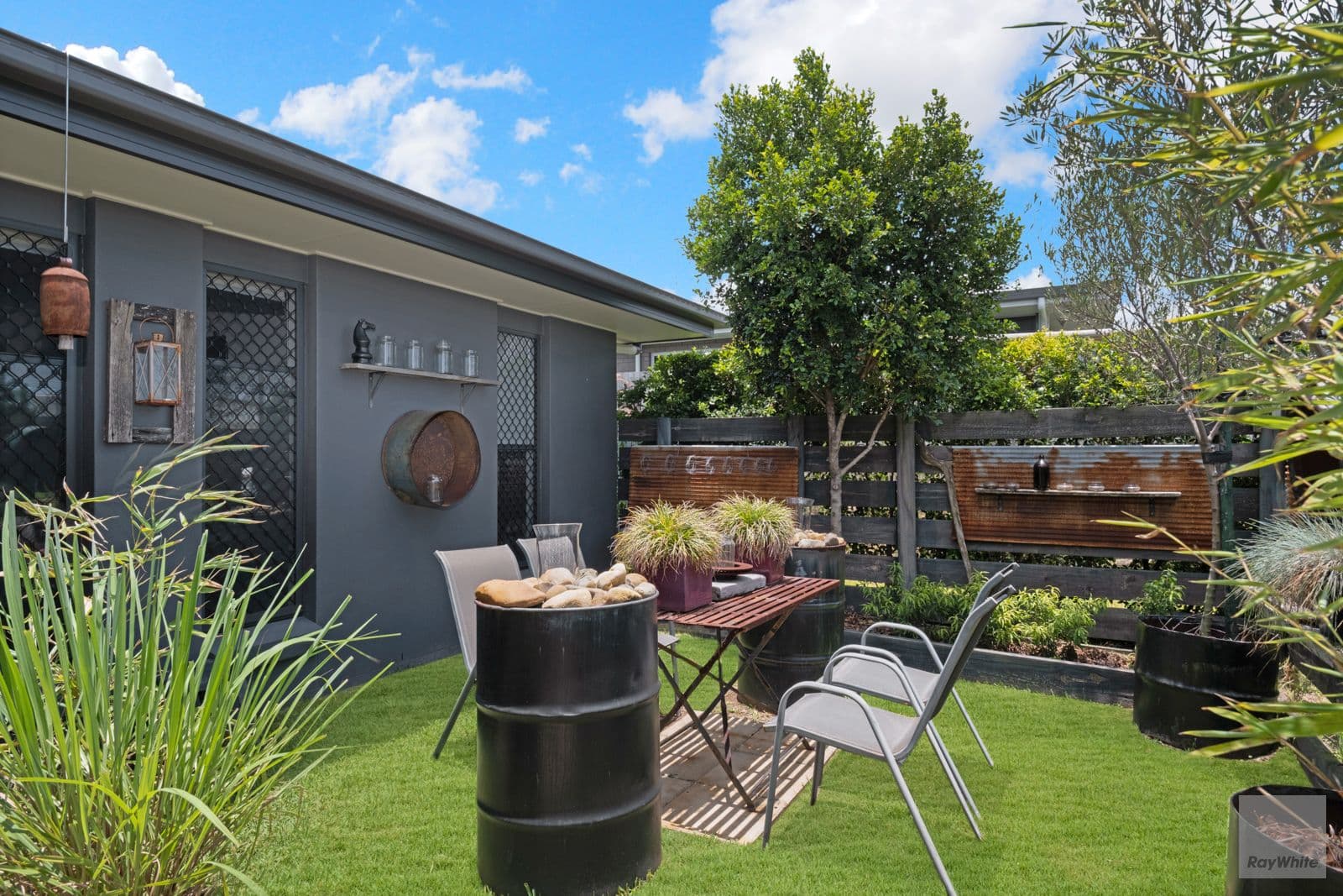 17 Ocean Park Avenue, Yeppoon QLD 4703, Yeppoon - Thumbnail 2