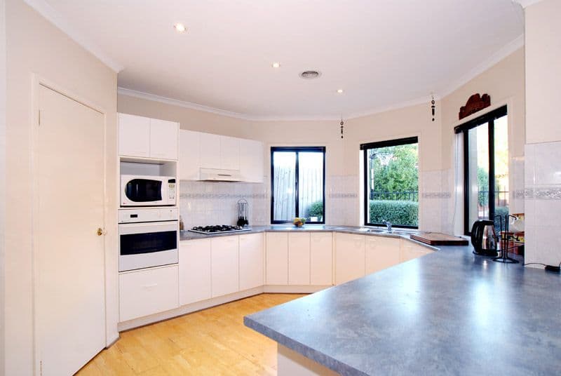 16 Bottlebrush Court, Langwarrin VIC 3910, Langwarrin - Thumbnail 6