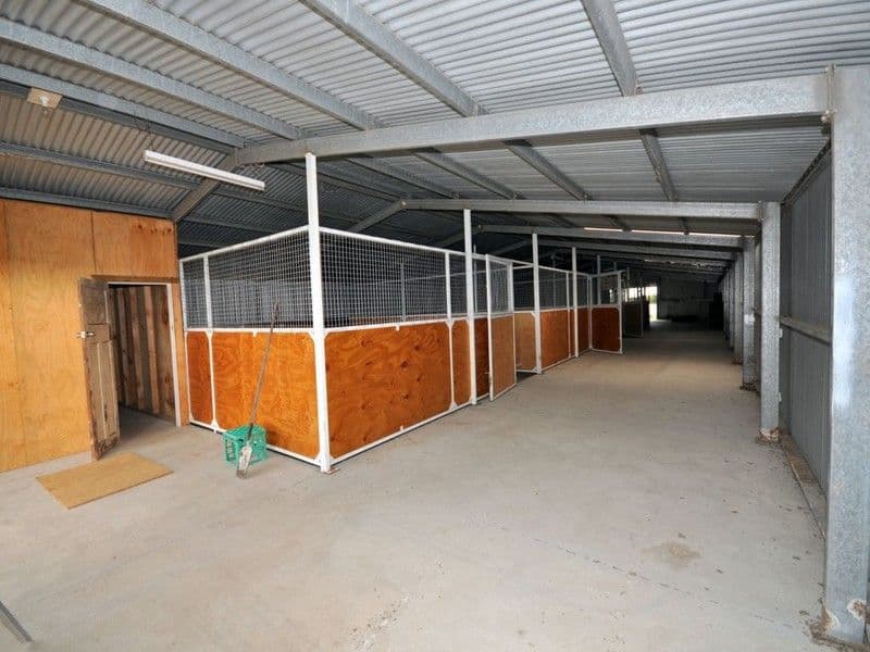 30 Bells Road, ROKEWOOD VIC 3330, Rokewood - Thumbnail 7