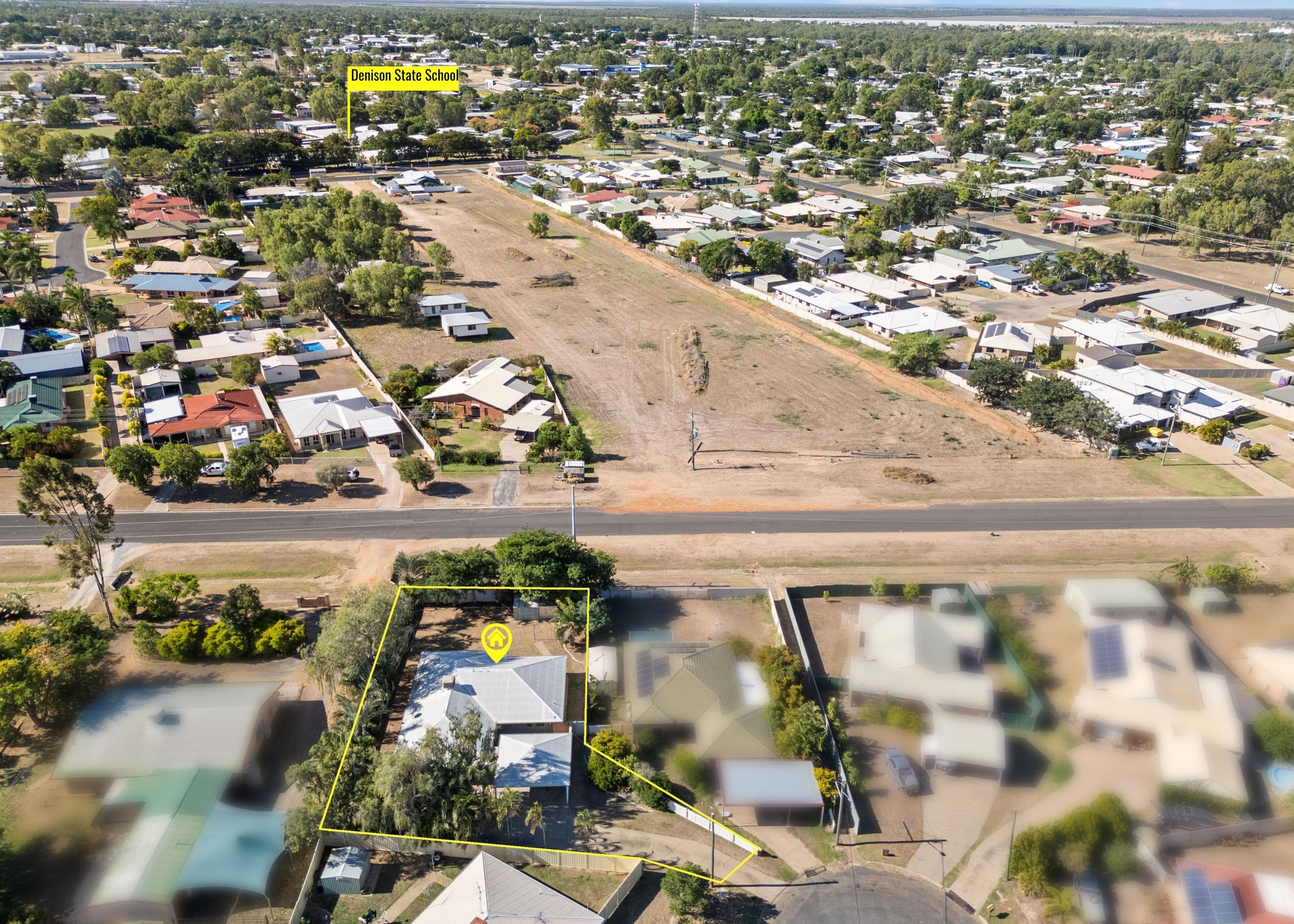 5 Spring Grove, Emerald QLD 4720, Emerald - Thumbnail 2