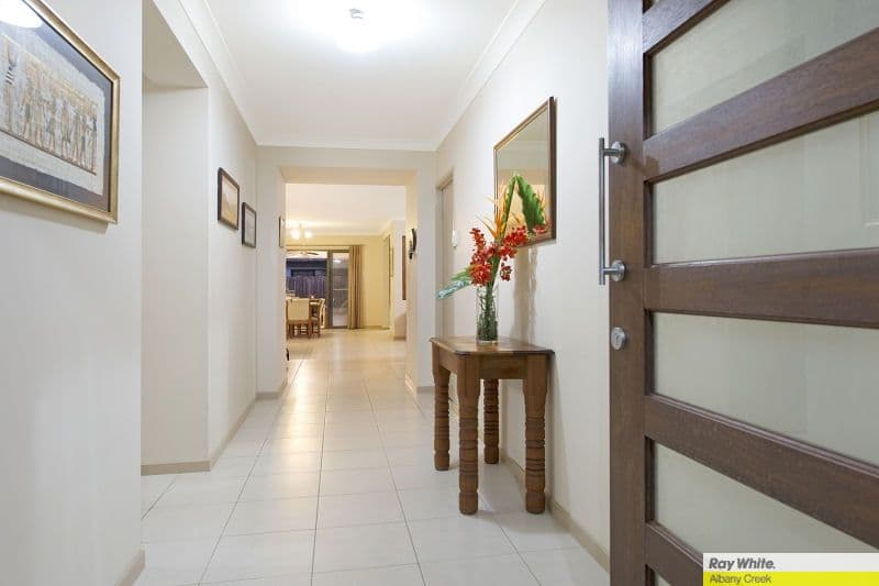 4 Sheriff Circuit, Wattle Grove WA 6107, Wattle Grove - Thumbnail 2