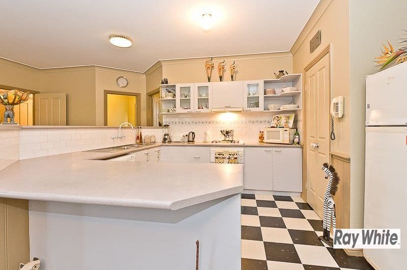 6 Benjamin Close, Samford Valley QLD 4520, Samford Valley - Thumbnail 7