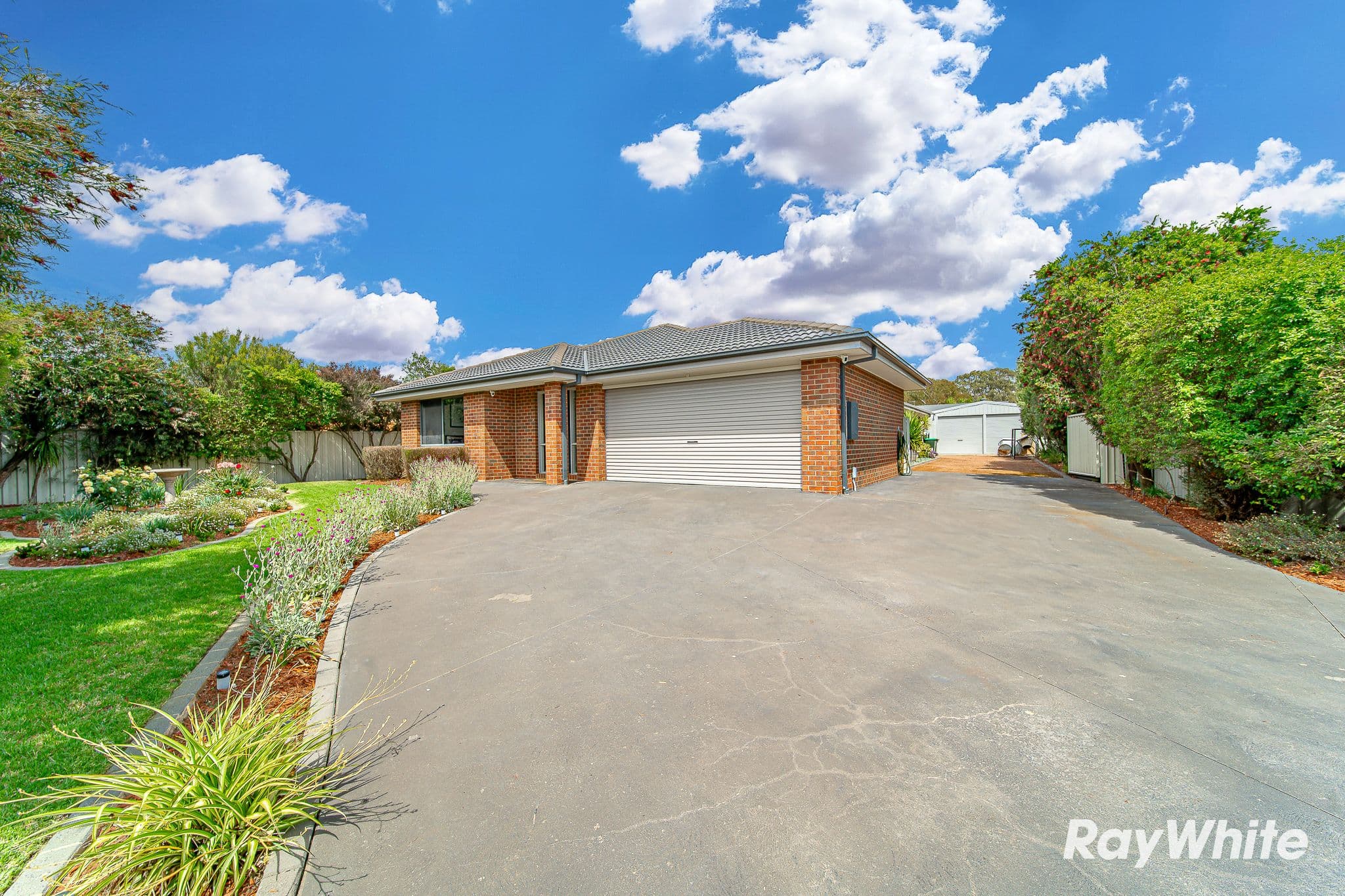 11 O'neill Court, Epsom VIC 3551, Epsom - Image 1