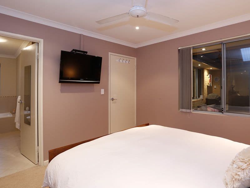 11 Bard Place, BALGA WA 6061, Balga - Thumbnail 8