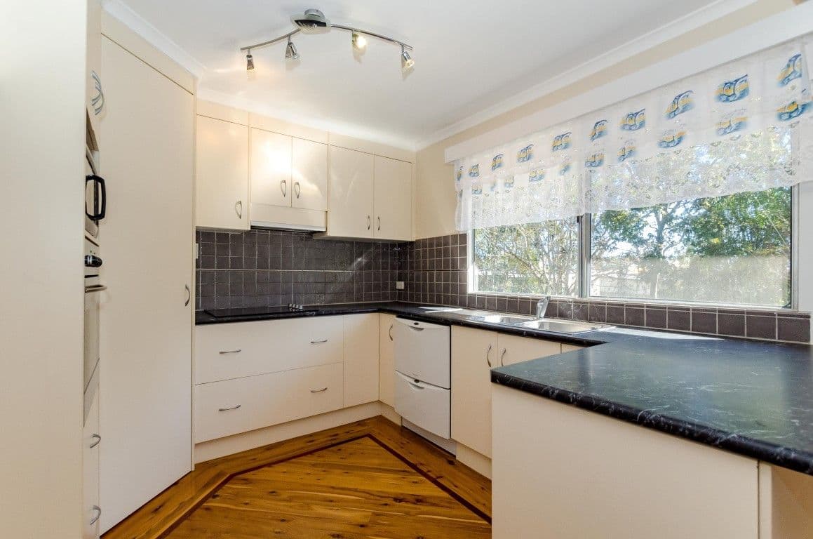 74 Shaw Street, New Auckland QLD 4680, New Auckland - Thumbnail 2