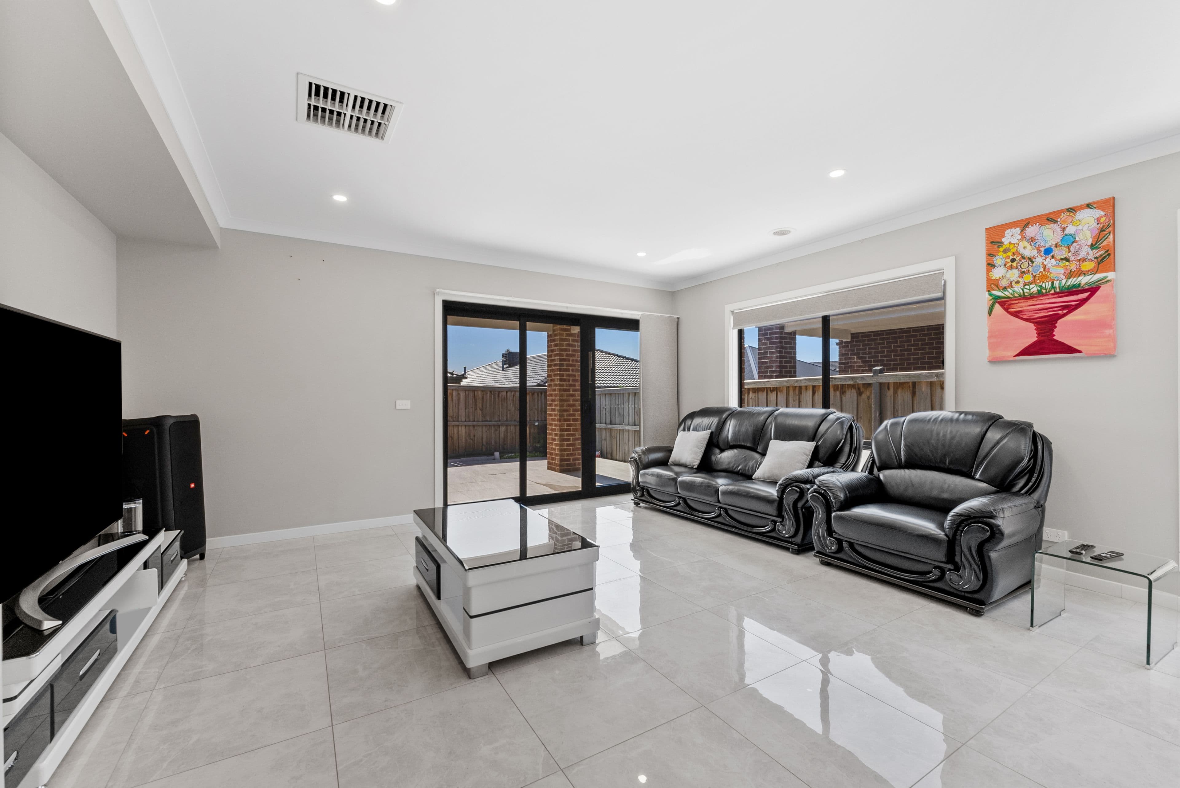 5 York Parade, Wollert VIC 3750, Wollert - Thumbnail 4