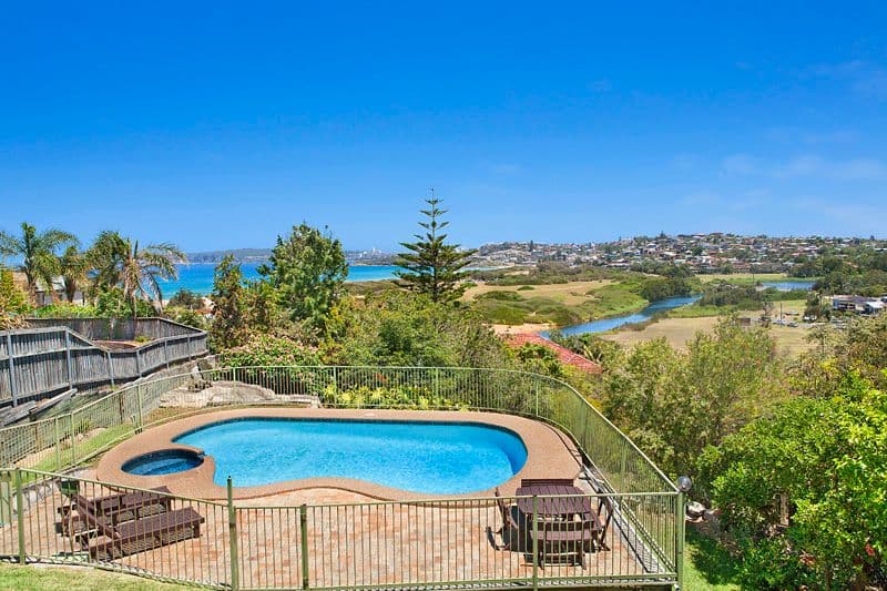 17 Pitt Road, NORTH CURL CURL NSW 2099, North Curl Curl - Thumbnail 2