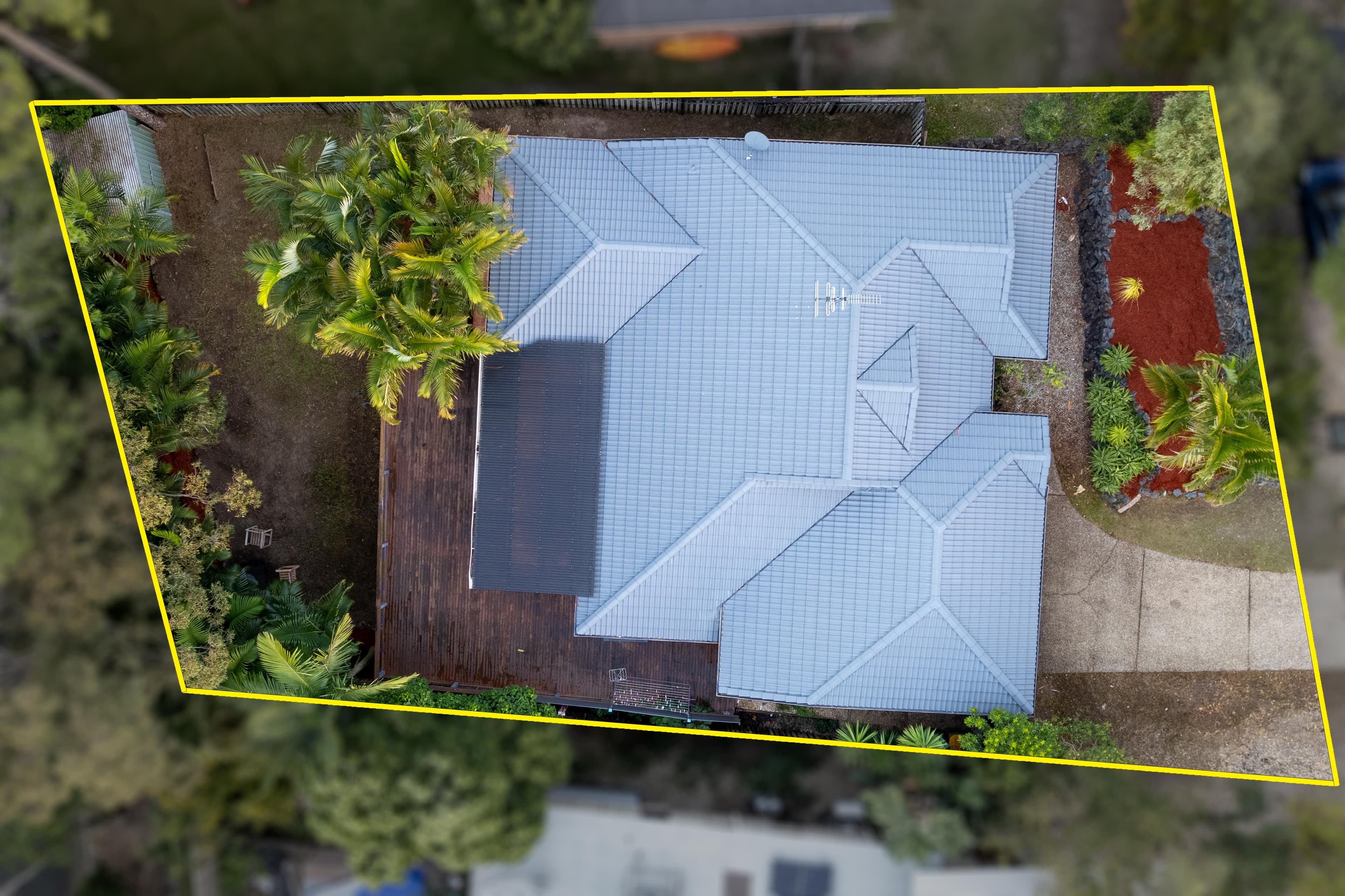 12 Bounty Way, Pacific Pines QLD 4211, Pacific Pines - Thumbnail 2