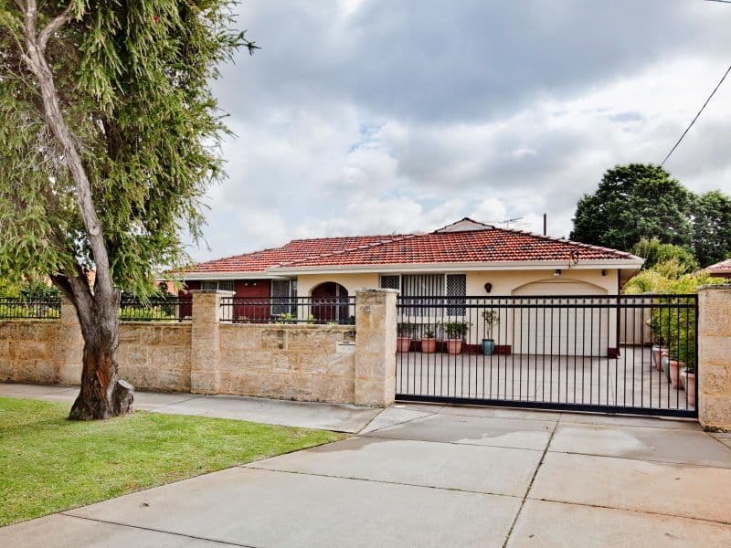 55 Lincoln Road, MORLEY WA 6062, Morley - Image 1