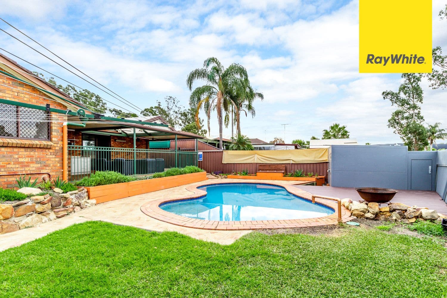 46 Stockholm Avenue, Hassall Grove - Image 1