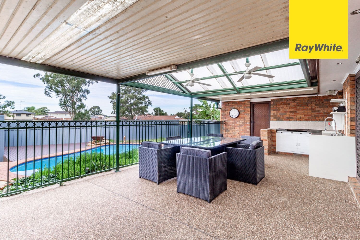46 Stockholm Avenue, Hassall Grove - Thumbnail 2