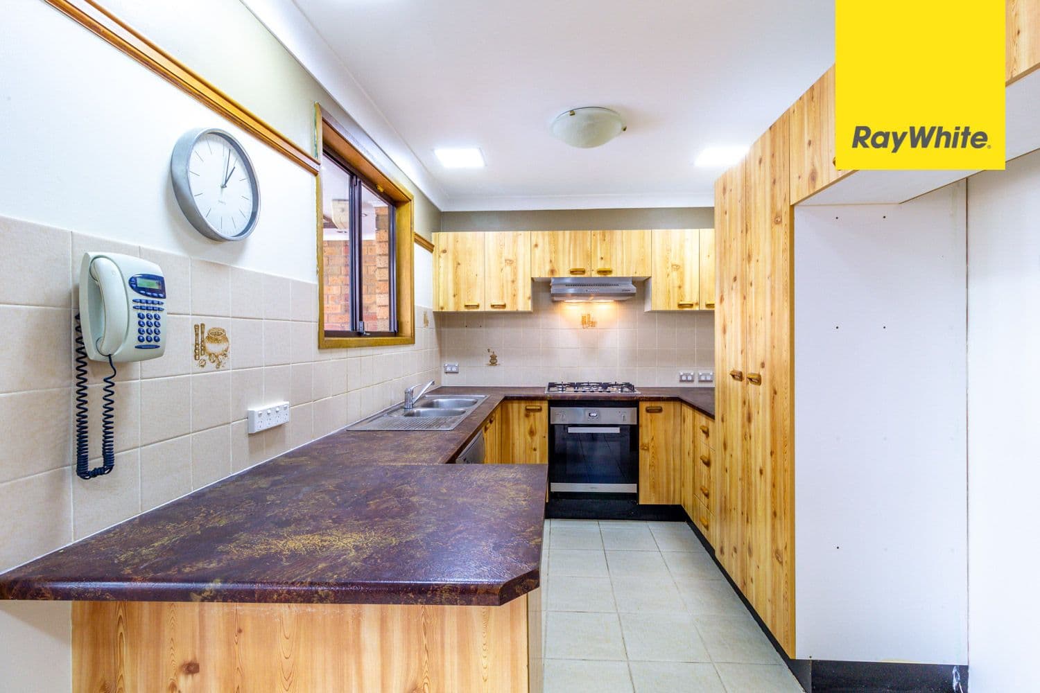 46 Stockholm Avenue, Hassall Grove - Thumbnail 4