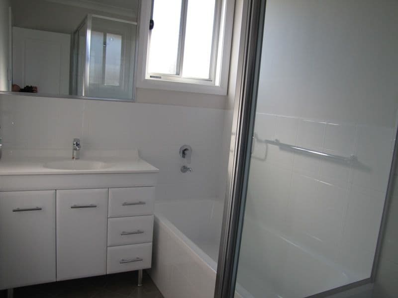68 Lambert Street, BATHURST NSW 2795, Bathurst - Thumbnail 8