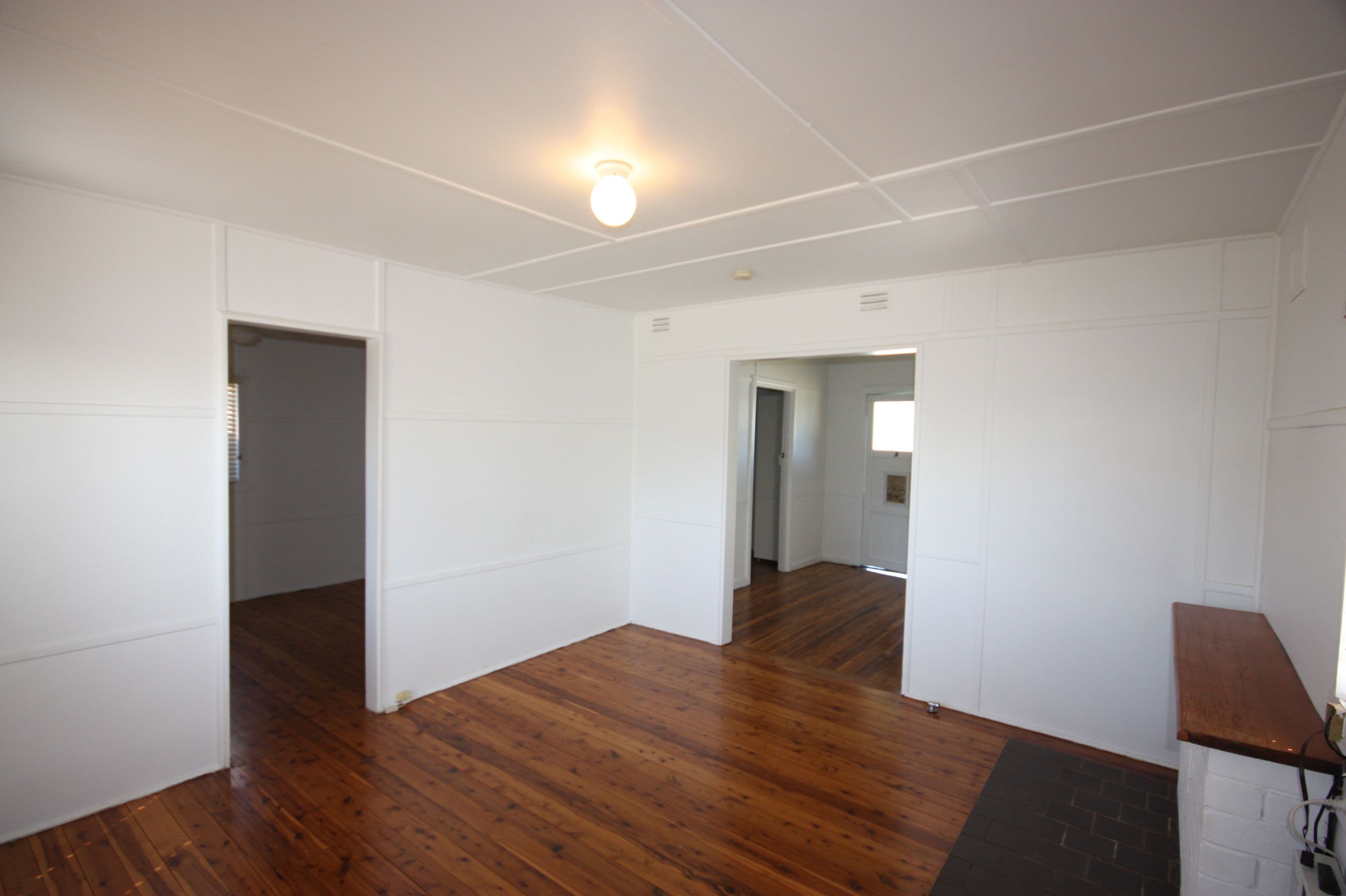 1 Hughes Street, Leumeah - Thumbnail 2