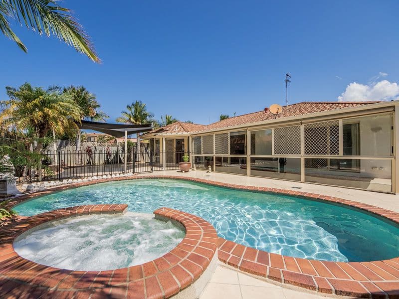 13 Silverash Street, Oxenford QLD 4210, Oxenford - Thumbnail 2