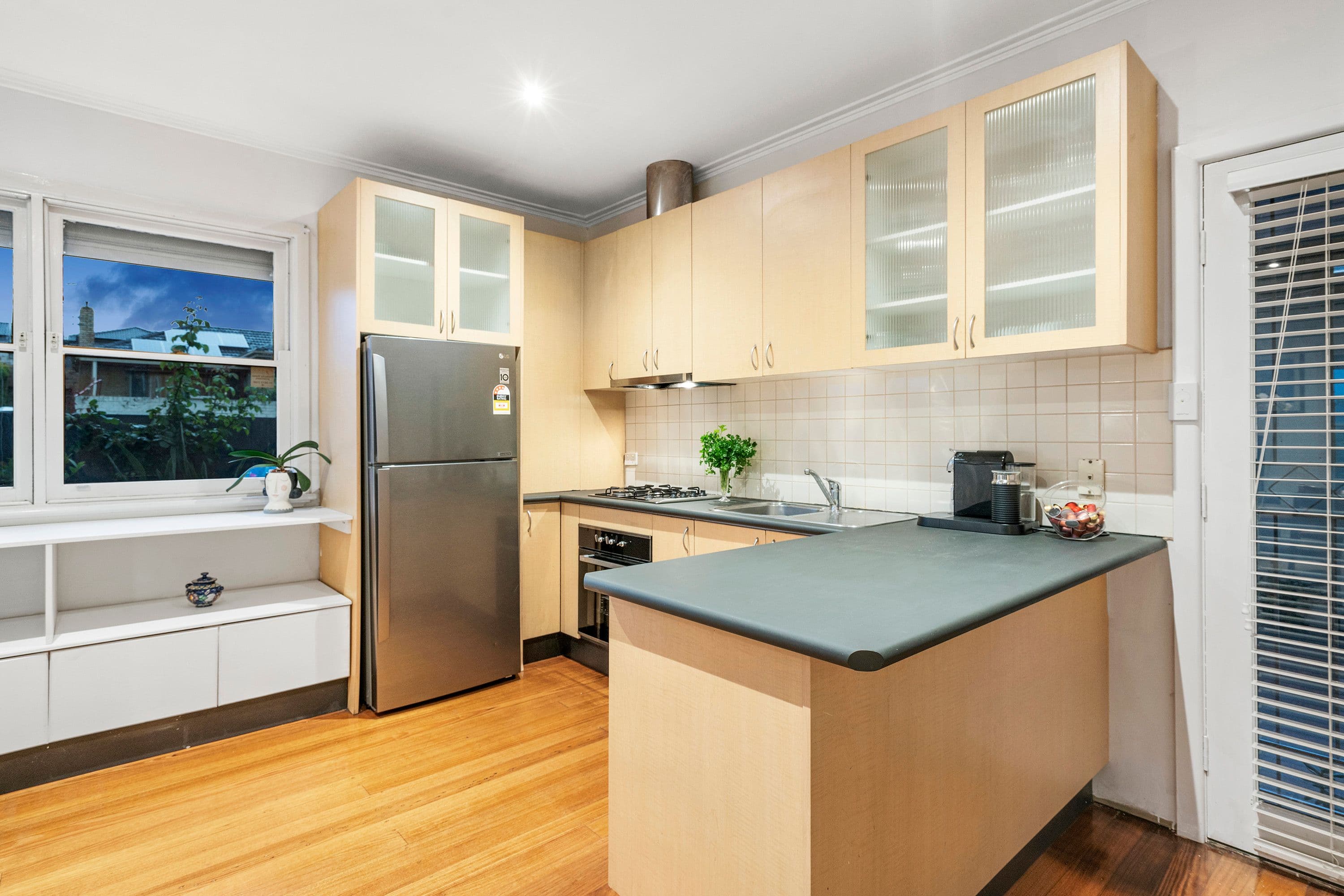 6 Crawford Avenue, Dandenong North VIC 3175, Dandenong North - Thumbnail 3