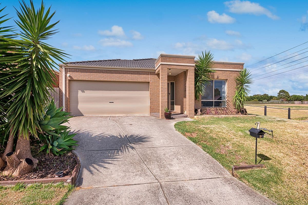 9 Hope Court, Cranbourne West VIC 3977, Cranbourne West - Image 1