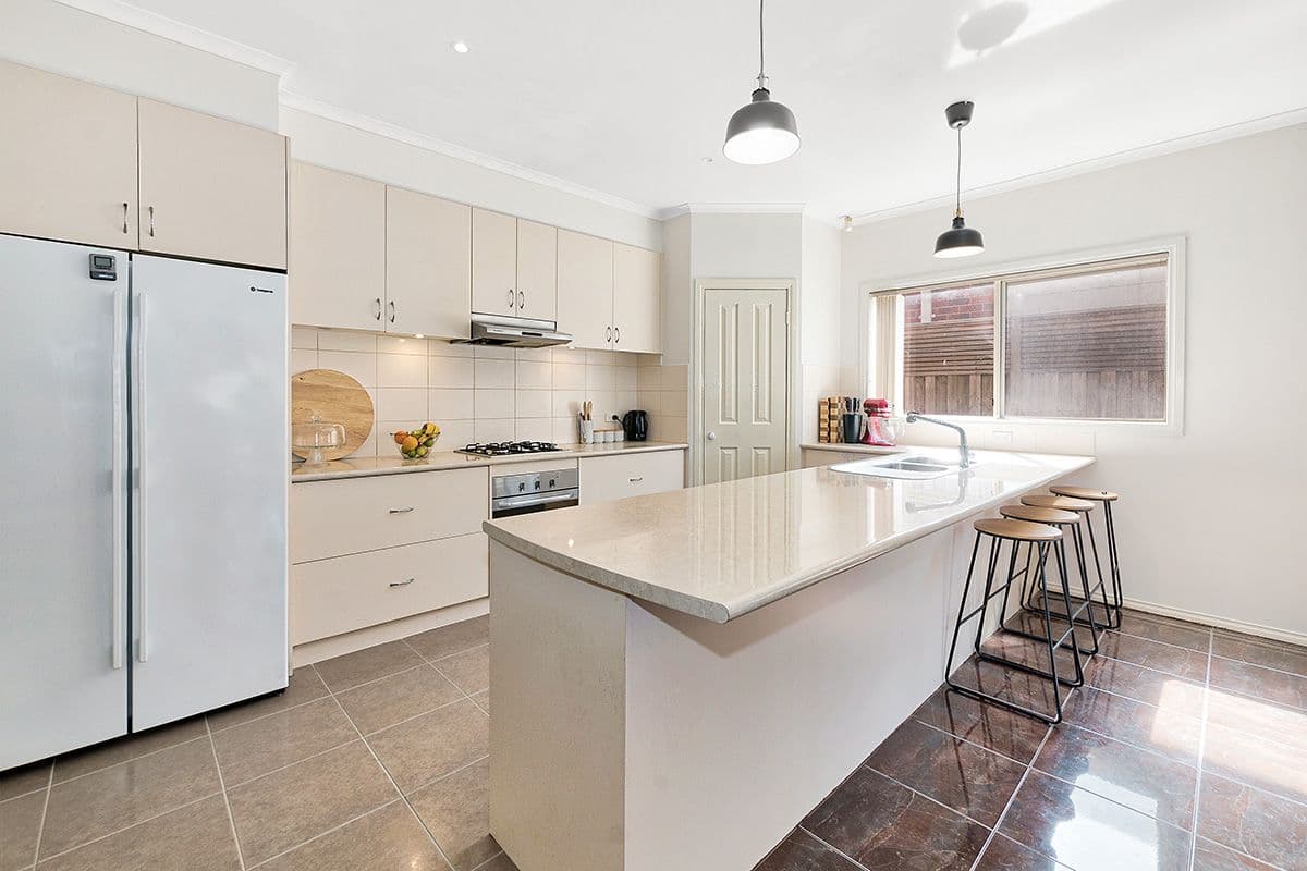 9 Hope Court, Cranbourne West VIC 3977, Cranbourne West - Thumbnail 3