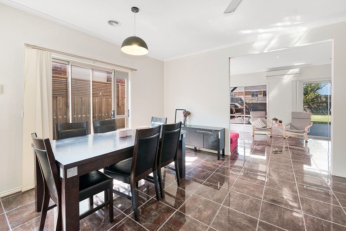 9 Hope Court, Cranbourne West VIC 3977, Cranbourne West - Thumbnail 5
