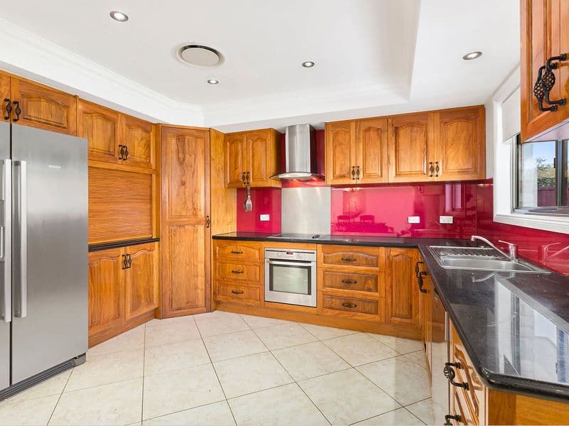 21 Sherborne Street, Carindale QLD 4152, Carindale - Thumbnail 2