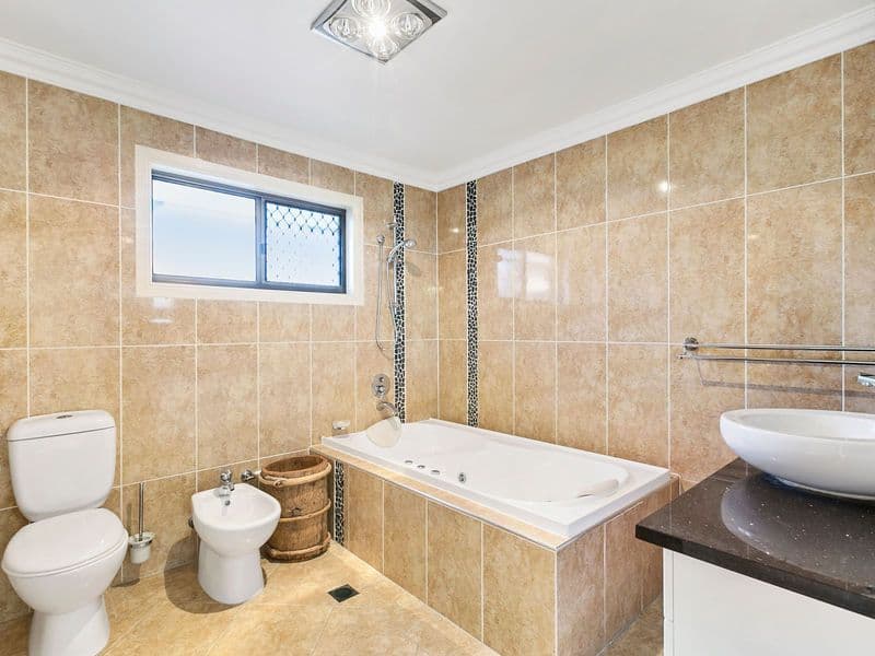 21 Sherborne Street, Carindale QLD 4152, Carindale - Thumbnail 6