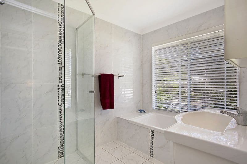 36 Mirbelia Street, KENMORE HILLS QLD 4069, Kenmore Hills - Thumbnail 6
